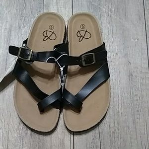 bobbie brooks sandals